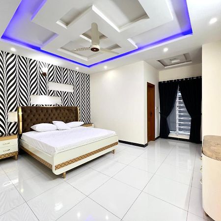 Luxury Executive 2Bedroom Apartment Convenient And Nice Location Islamabad Exterior foto